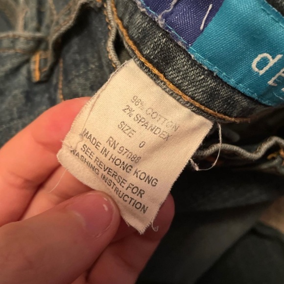 Delia’s low waisted flare jeans - Picture 3 of 3